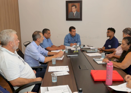 Prefeitura valoriza os profissionais da Educação com mais um reajuste salarial