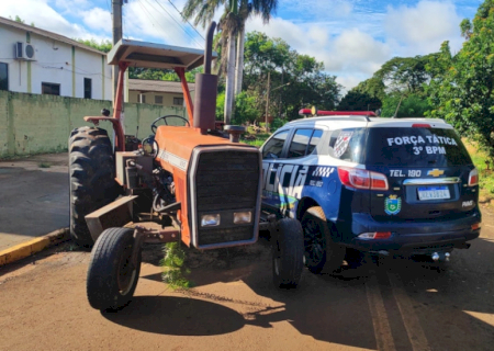 Trator furtado no João Paulo II é recuperado horas após o crime