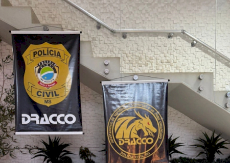 Dupla é presa com 40,8 quilos de cocaína em ação contra o tráfico