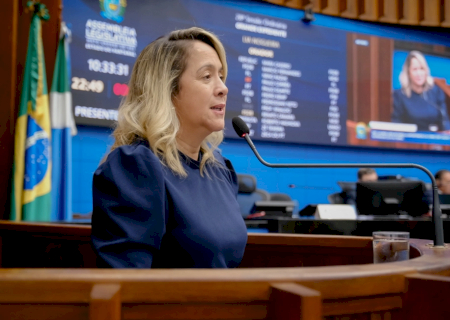 Dia da conquista do voto feminino reacende debate sobre lugar da mulher na política, avalia Lia Nogueira