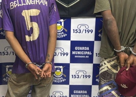 Dupla é presa por furto e receptação de celular no centro de Dourados